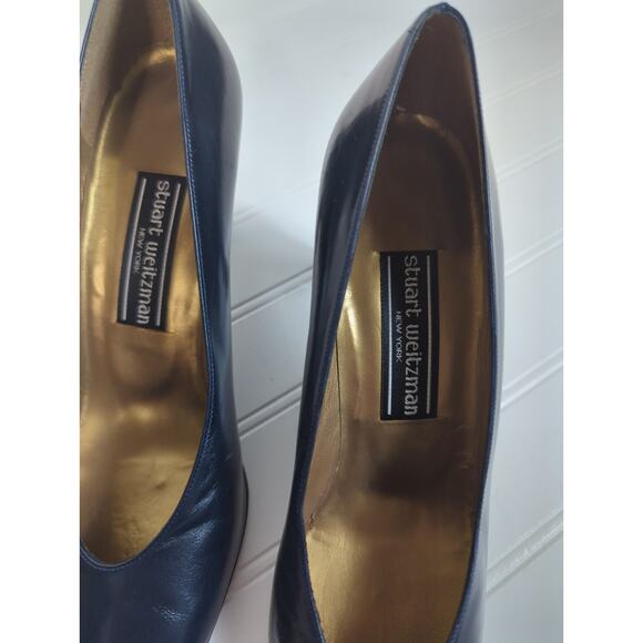 Stuart Weitzman Vintage Classic Pump Navy 8 - Picture 4 of 9